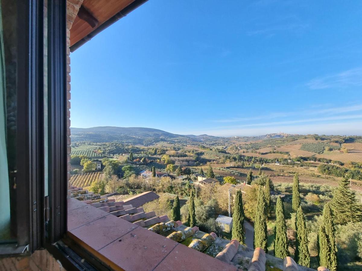 Agriturismo Castello Di Montauto San Gimignano Exteriör bild